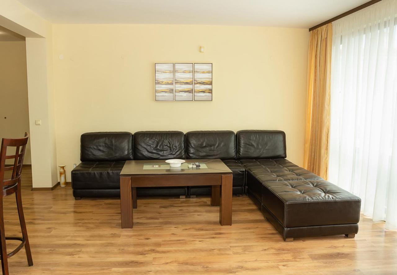 Cozy 1Bd Apartment With A Spacious Terrace By Flat Mаnager Balcic Exterior foto